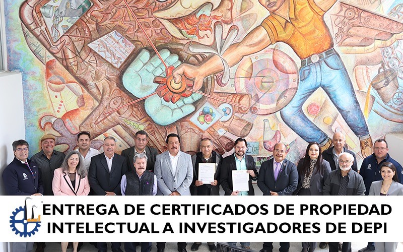 Entrega de certificados de propiedad intelectual a investigadores de DEPI por parte del CRODE